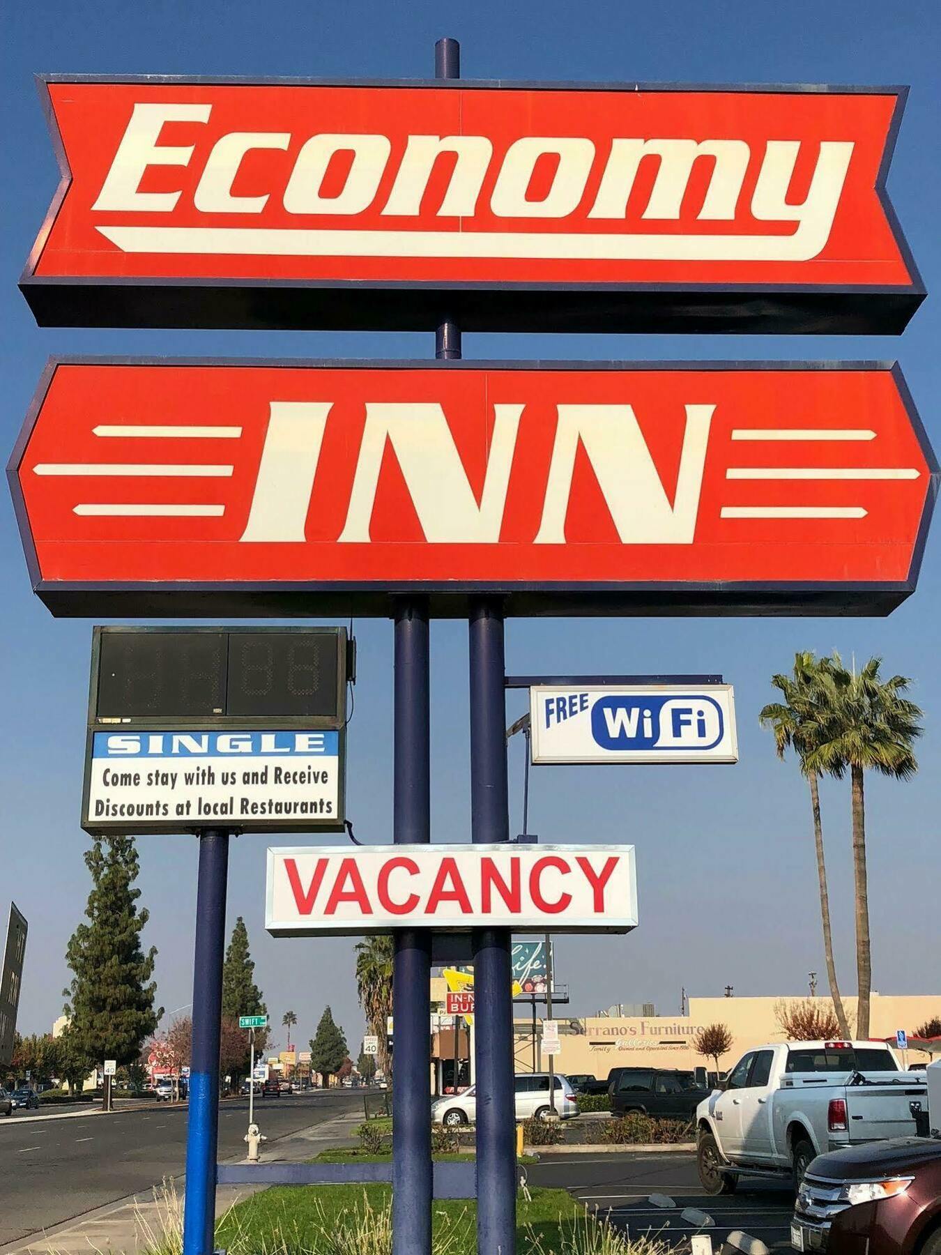 Economy Inn Fresno Exterior photo